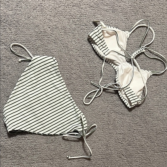 Striped Bikini Set - Picture 3 of 3
